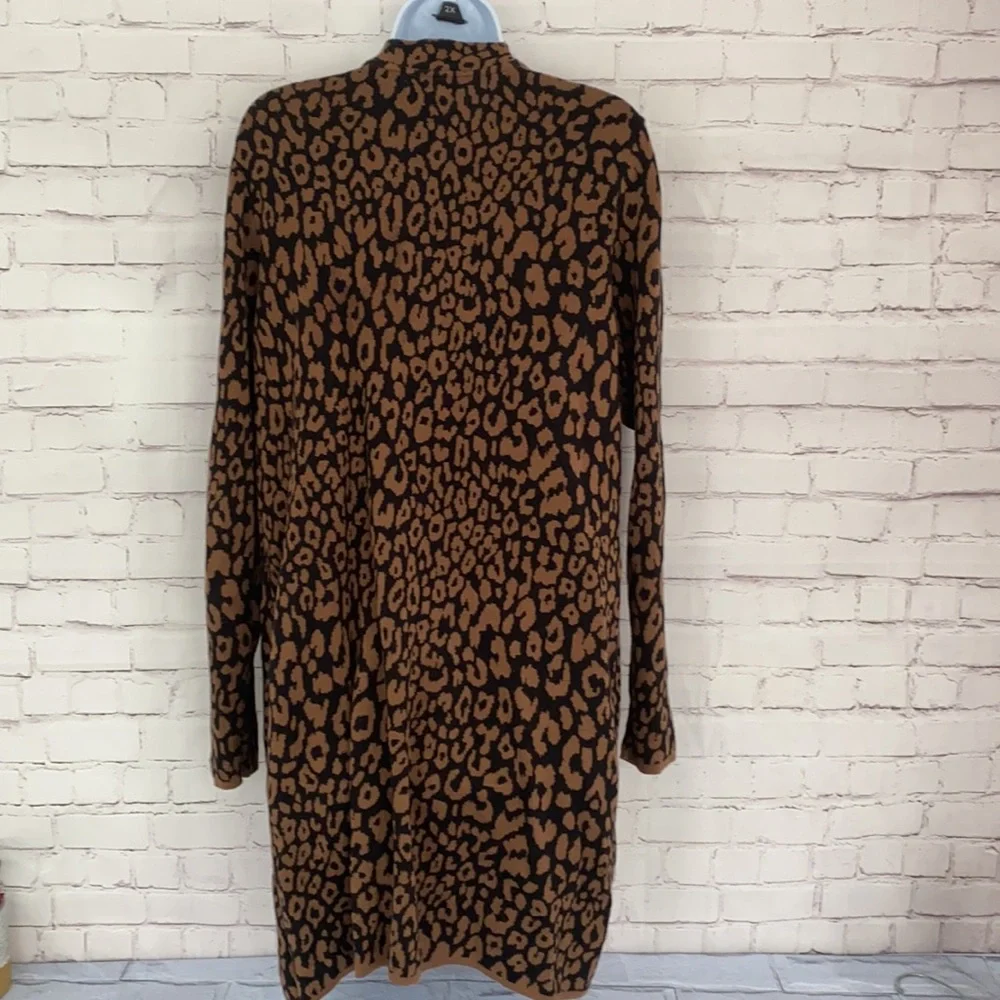 Charter club woman cheetah print cardigan size OX